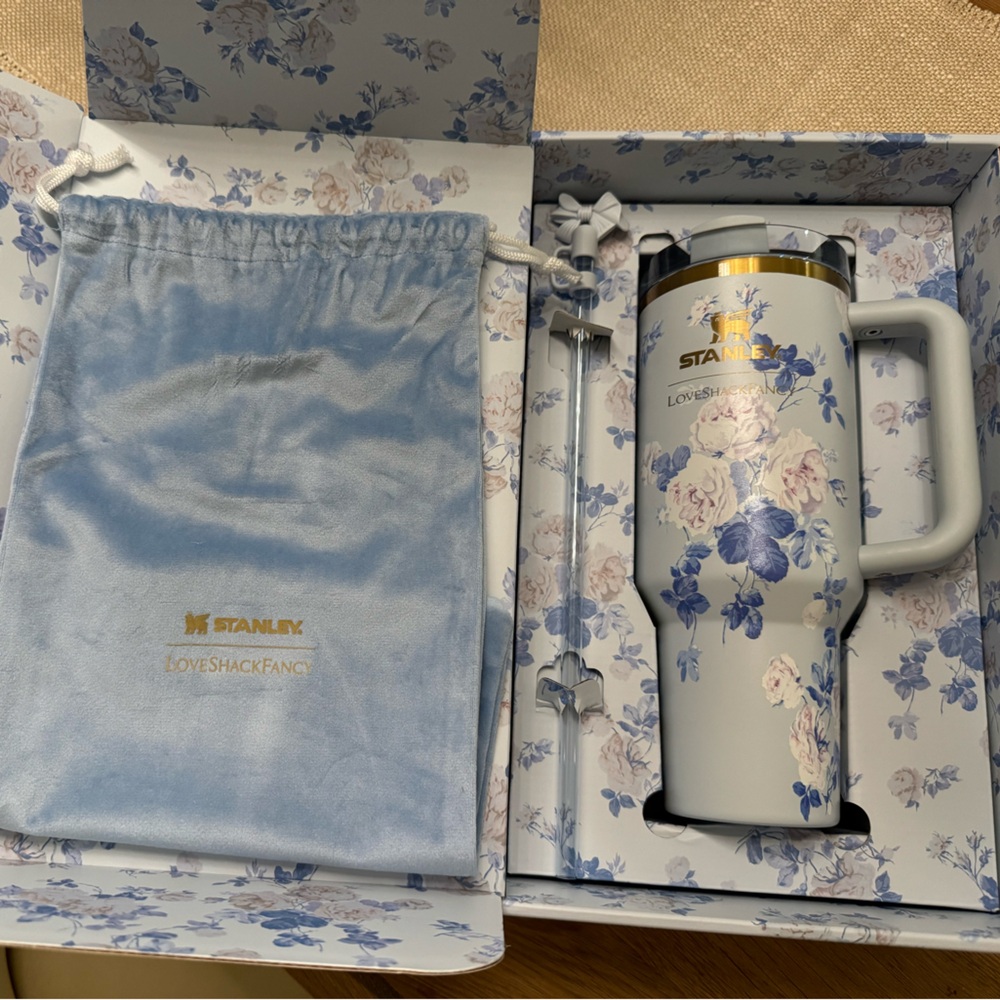 Stanley x Love Shack Fancy 40oz Tumbler in Everblooming Rosettes